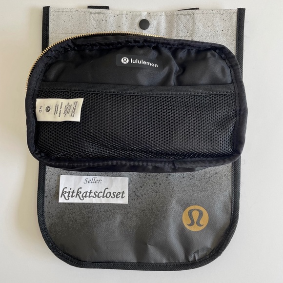 🆕 *GOLD HARDWARE* NWT 2022 lululemon everywhere belt bag fleece EBB 1L - black - Picture 8 of 9